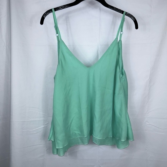 Tobi Tank Top V-Neck Adjustable Straps Low Cut Back Sleeveless Pullover Shirt - Picture 5 of 8